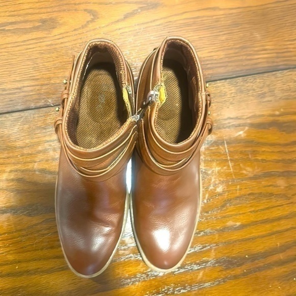 BOC - Picture 8 of 8